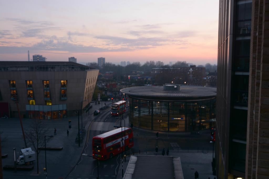 Pelican Wharf Apartments Londres Exterior foto